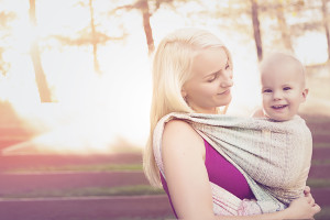 elizabeth-matthew-babywearing_0014