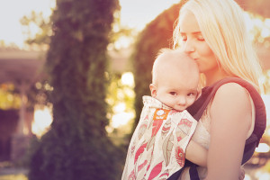 elizabeth-matthew-babywearing_0763